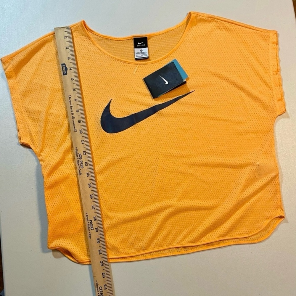 NWT 2 Nike Women’s XL Dri-Fit City Cool Swoosh Running Shirts in Blue & Orange - Picture 10 of 12